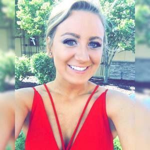 Meet your Posher, Lejla